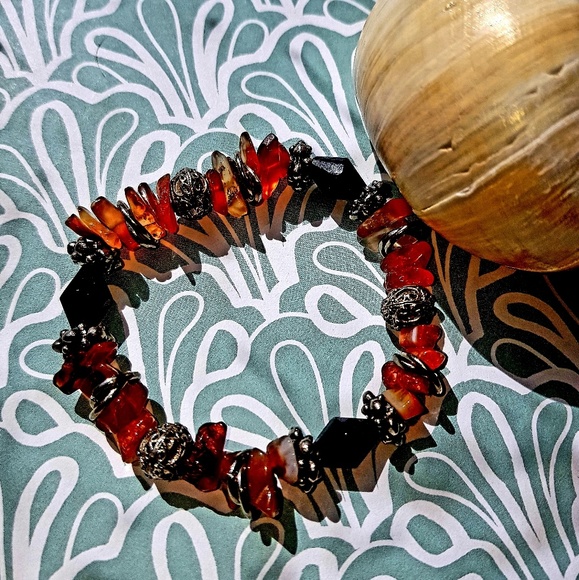 Beautiful Bracelet - Picture 1 of 2